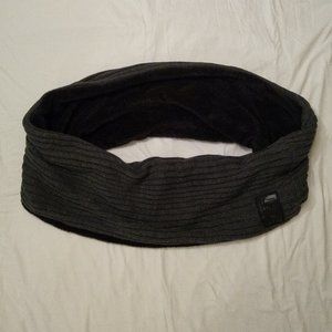 DKNY Dark Gray & Black Infinity Scarf 🖤❄️